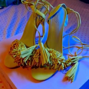 🟡 Tassel & Fringes Shoes/Heels 🟡